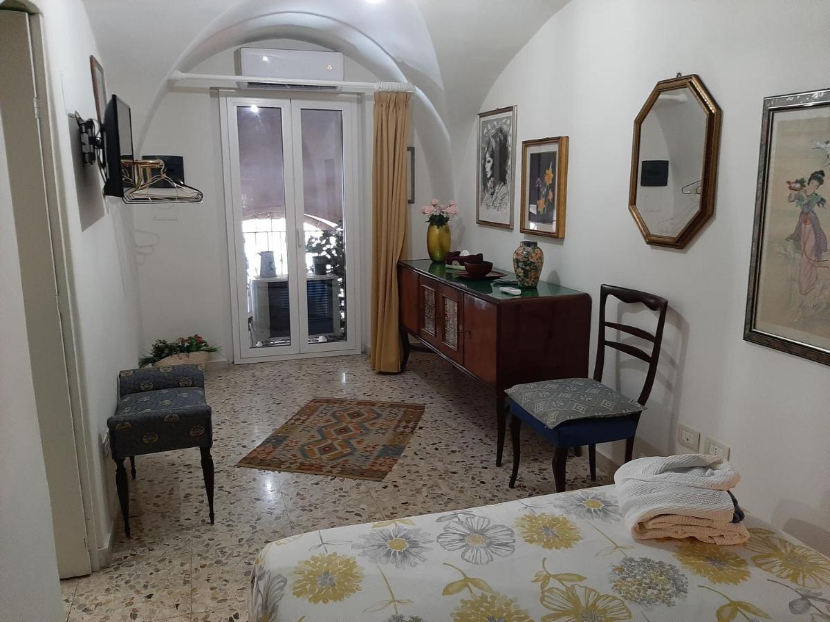 Вилла Casa Famoso Катания Экстерьер фото