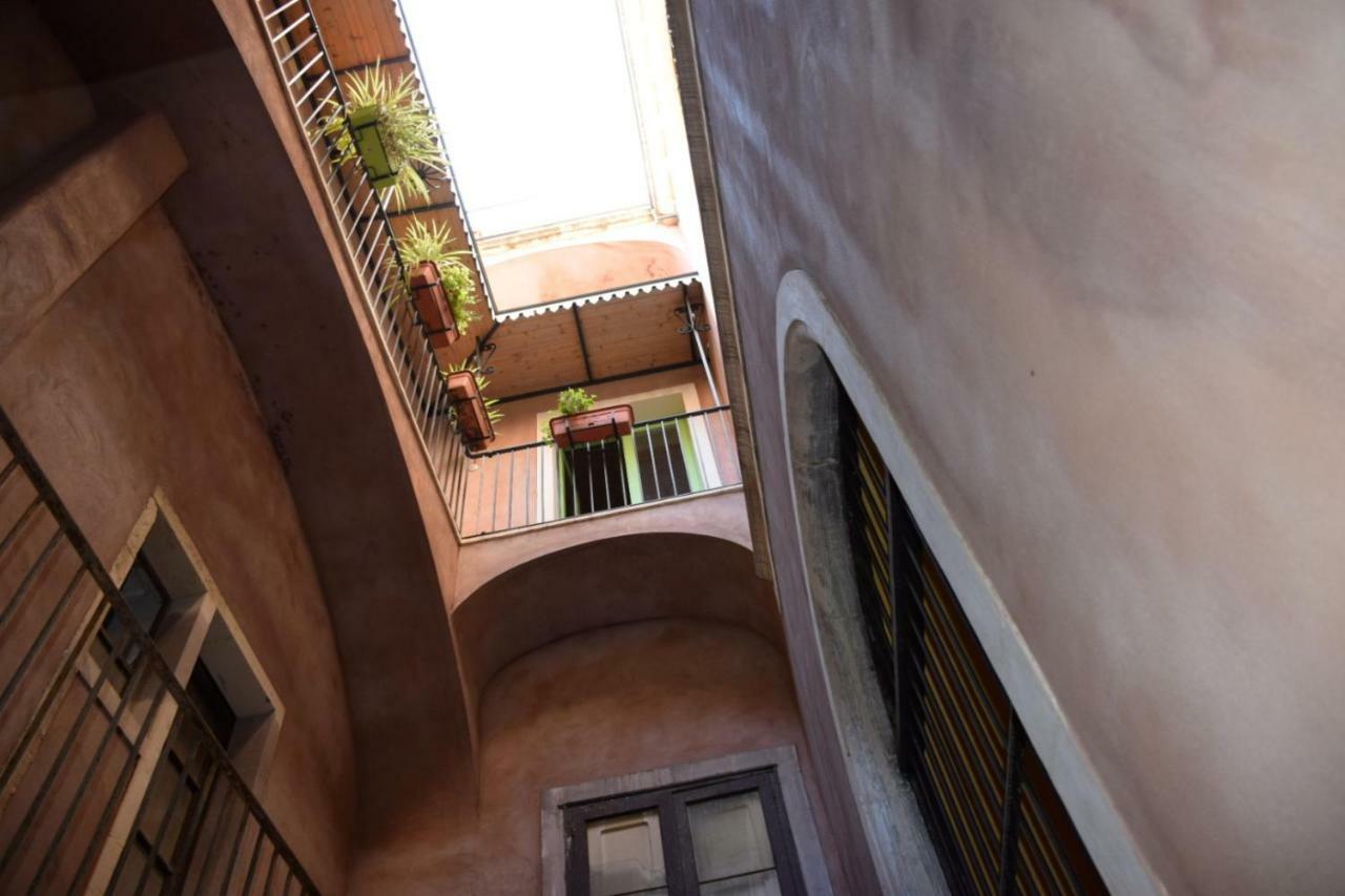 Вилла Casa Famoso Катания Экстерьер фото