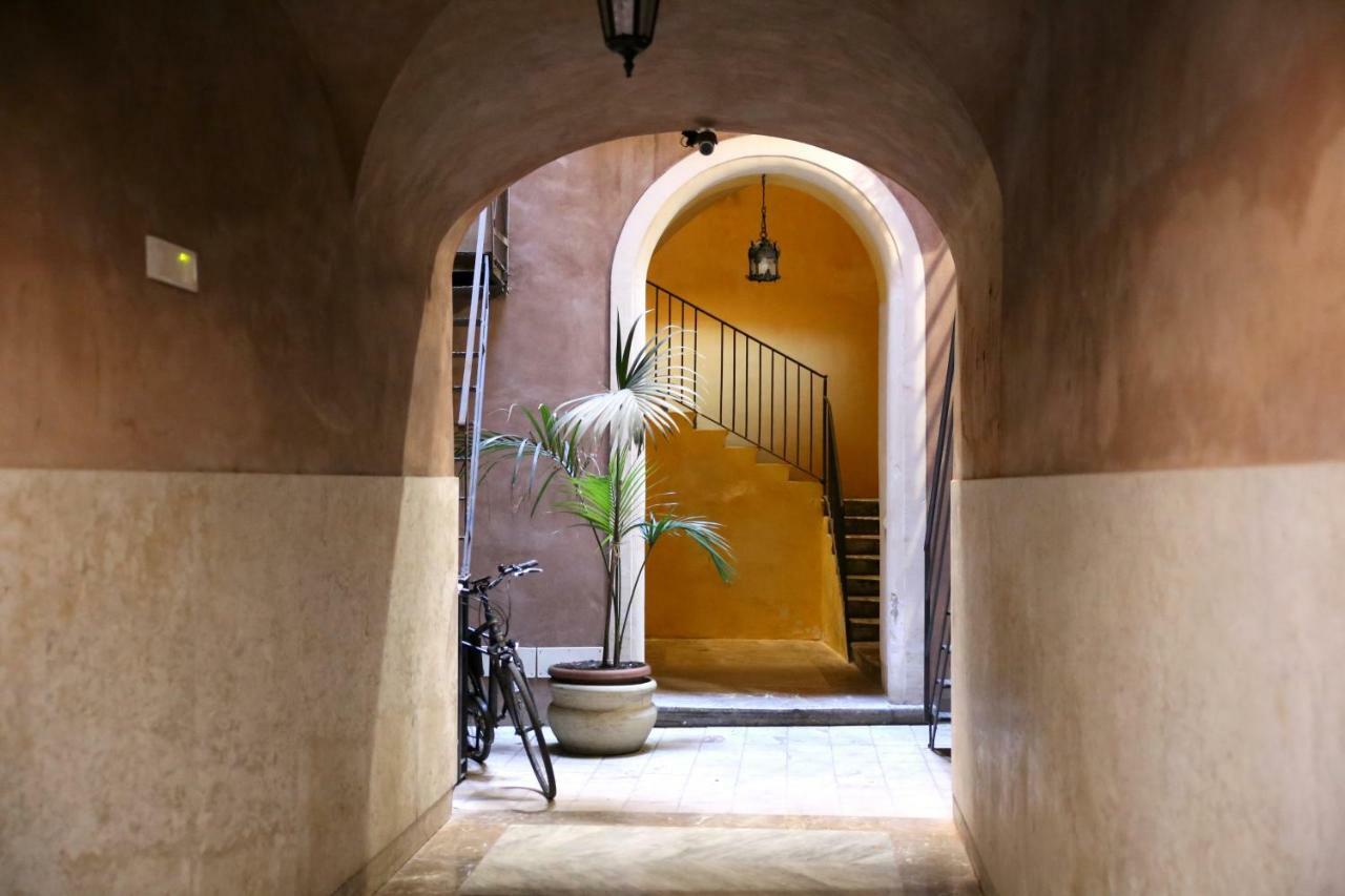 Вилла Casa Famoso Катания Экстерьер фото